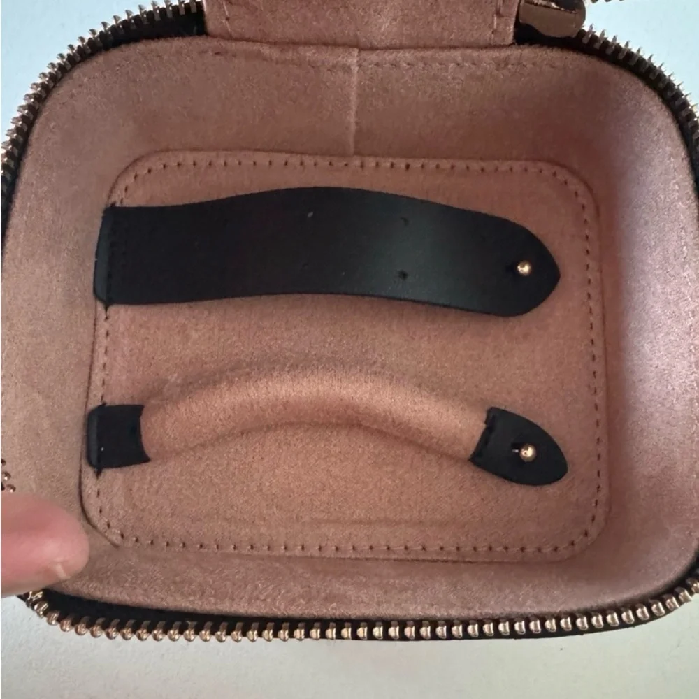 Kate Spade Black Red Leather Jewelry Travel Organizer